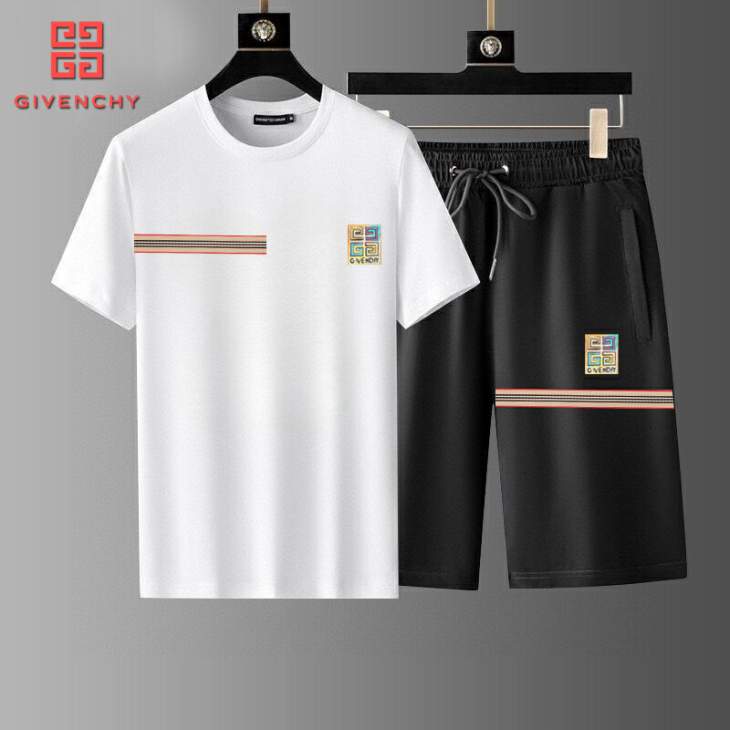 Picture of Gucci Shirt Pant Suits _SKUGucciM-3XL12yr27221570